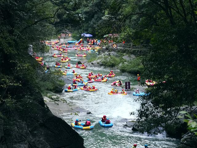 黔东南三大景区暑期旅游强劲增长 肇兴侗寨游客量激增70%
