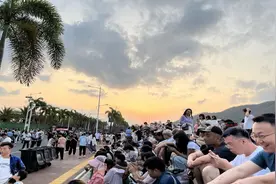 周杰伦2025内地首唱！三亚岛式宠粉反向应援图片