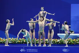 亚运英雄｜石浩玙为中国花游增添阳刚色彩 不在意网友起外号图片
