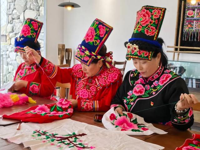 体验羌绣、吃铜火锅、听山歌……德阳这个地方等你来打卡