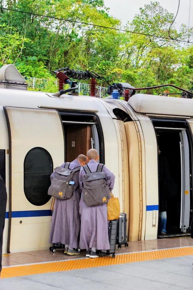 游天台山日记 + 椒江西山小行记