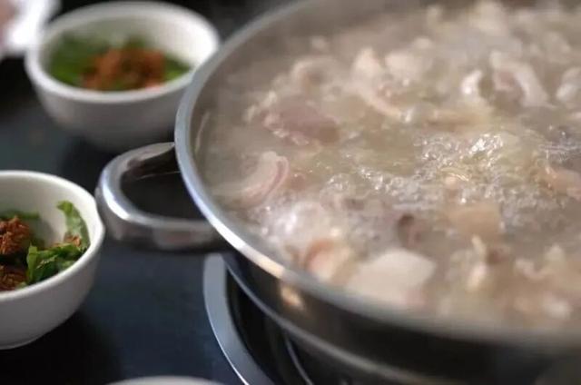 冬天来了，去弥勒，泡温泉，喝羊汤！