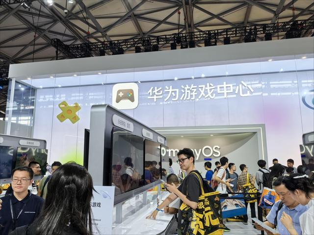 科技与二次元的生态跨界，汽车、机器人也来ChinaJoy“凑热闹”