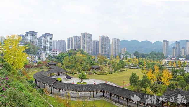 恩施市：山城冬韵秋色惹人醉