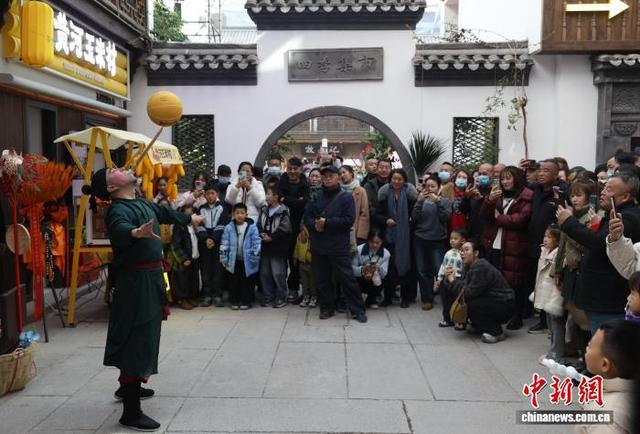 西北首座四季恒温江南街区亮相银川