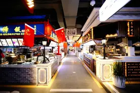 太平里·黔食荟小吃广场国庆节正式开街图片