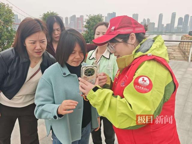 青春志愿闪耀武昌湾，红色文脉薪火永相传