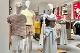 为了卖自己的平替，UR开始学山姆图片