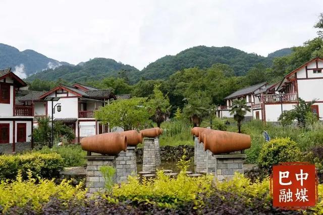 【诗意山水·红色巴中⑫】空山天盆:“红绿共融”的夏日度假胜地