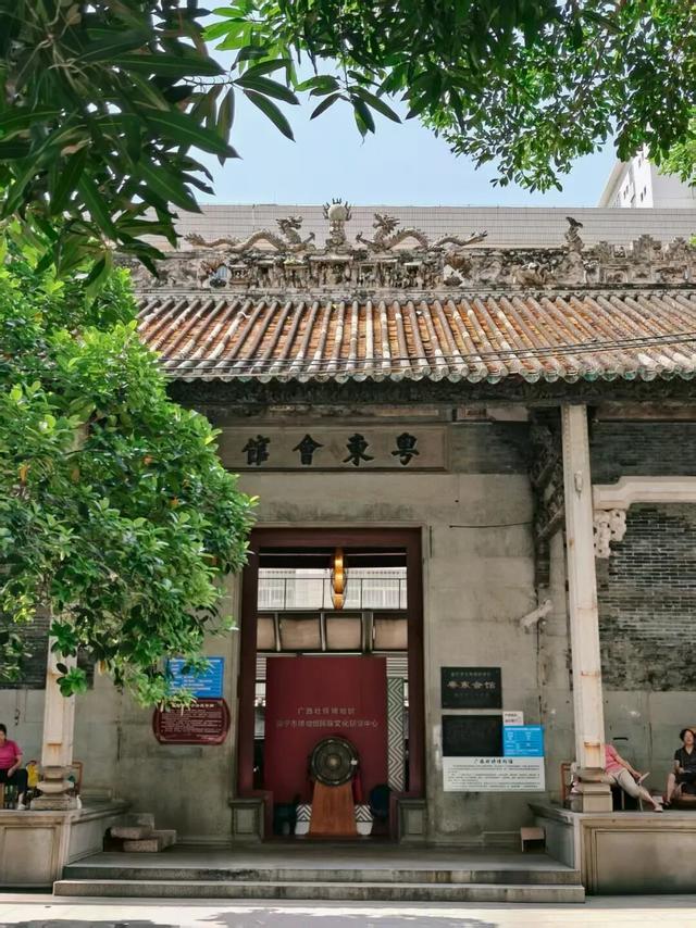 被霸总剧带火的华南城市，太野了