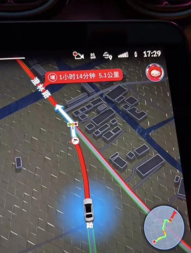 沪牌大军集体出动！这里堵车堵到猪肝红！出门导航1个半小时，实际开车4小时