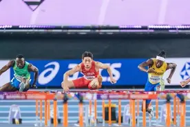 7秒55！刘翔之后首位！图片