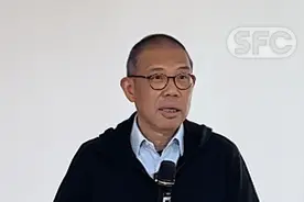 钟睒睒首次回应儿子国籍：一点股权未给，农夫山泉永远是中国企业图片