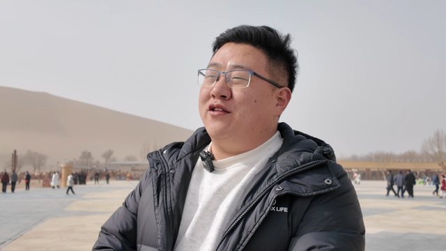 【中国年·敦煌行】敦煌市开展2026年“敦煌古韵  骏马舞潮”社火展演活动