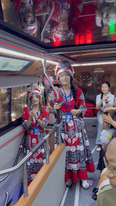 走起！宜宾双层观光巴士来了