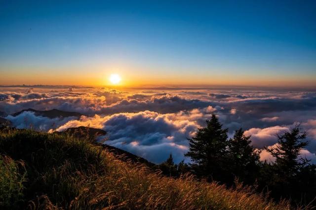 雾灵山：华北的“天然绿肺”，四季皆仙境