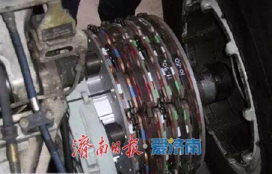飞机降落如何“急刹车”？揭秘联合制动的科技力量