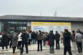 金山今天这场招聘会，太火爆了！图片