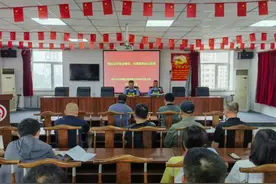 四平交警深入辖区公交公司开展安全宣传活动​图片