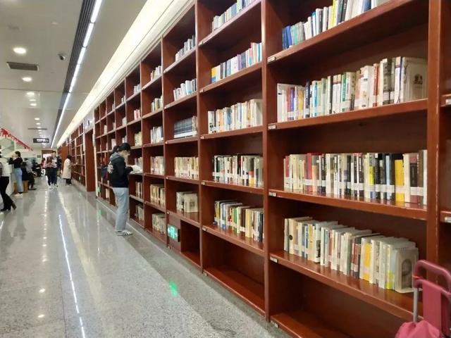 走进长春！150个网红打卡地之吉林省图书馆