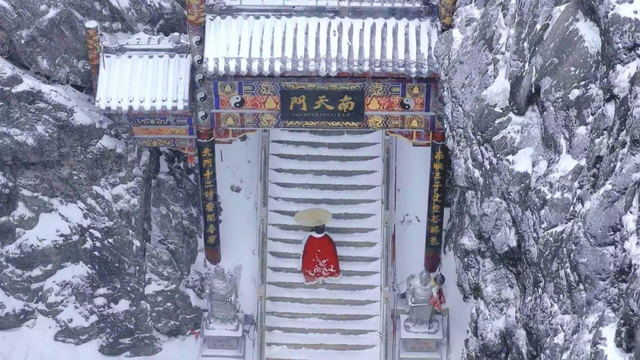 快，晒出你手机里2026年的第一场雪！