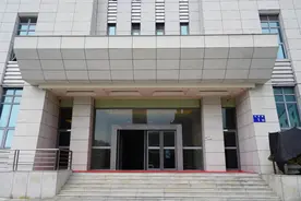 ​扫一扫，看坐标！松滋市首批“二维码门牌”启用图片