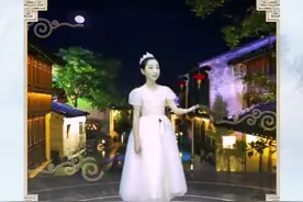 中华经典诵读大会作品丨安徽10岁女孩饱含深情朗诵《月光下的中国》图片
