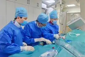 宝山这家医院首次应用新技术，为冠脉重度钙化患者做好健康保障图片