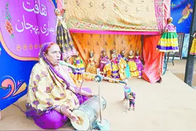 巴基斯坦“家庭木偶戏”需要新故事图片