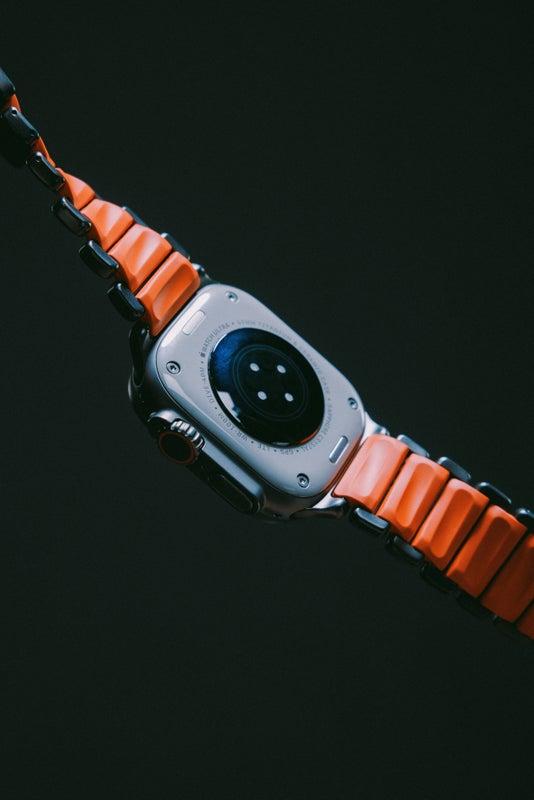 Apple Watch表带新选择：Stratos登场，兼顾金属质感与橡胶舒适度