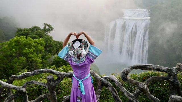 走进21℃的安顺，共赴“爽居”的诗意之约