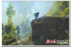 传承近三百年的康县古法造纸再现《天工开物》72道工序图片