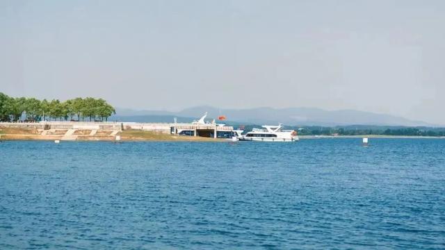 去荆门，撞进秋天怀里！