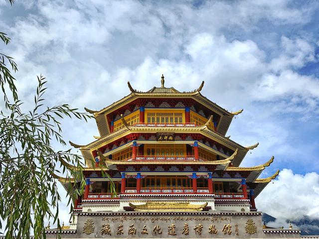 西藏游记四：大峡谷深处——南迦巴瓦峰的神秘面纱
