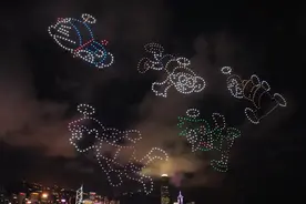 哆啦A梦、大雄都来啦！“千机变”点亮香港维港夜空图片