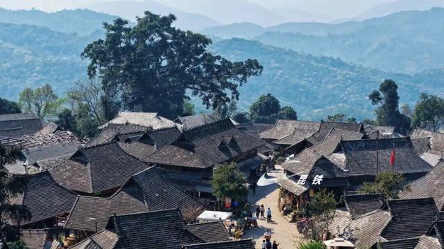 一张动车票打卡多个景点！“七彩云南之旅”计次票了解一下