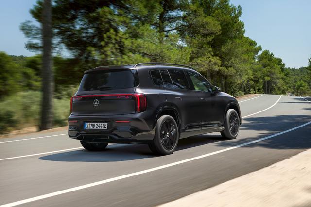 Model YL 平替，奔驰新一代 GLB 发布	，告别 1.3T 发动机