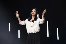 《我想和你唱》，黄绮珊、戴佩妮以乐传情图片
