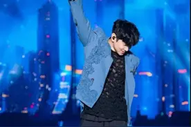 林俊杰致谢主办方时歌迷喊“倒闭”，办演唱会别想着“割韭菜”图片