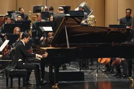 音乐无界，震撼碰撞 张海鸥与哥伦比亚国家交响乐团中国巡演完美收官图片