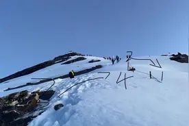 四姑娘山景区证实滑坠男子已遇难！目击者称速度快向导没拉住图片