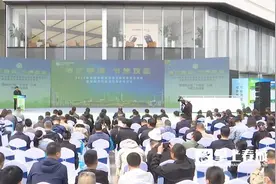 @昆明人 废纸板、旧衣服、旧家电……足不出户就可线上回收！图片