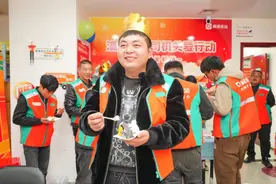 致敬！一名司机师傅一年拉货4000单，为义乌小商品供应链奔忙图片