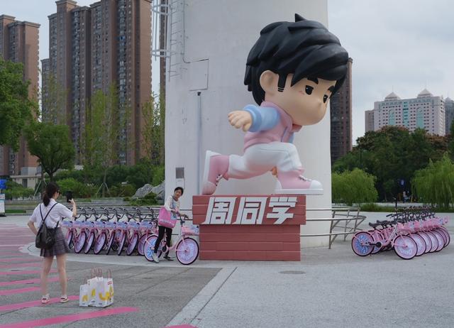 国庆长假留沪市民开启逛吃逛玩模式