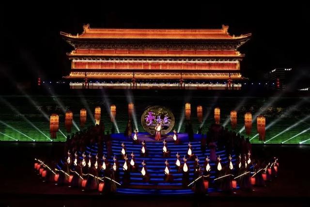 夜夜耶耶~解锁暑期夜游曲江的N种打开方式