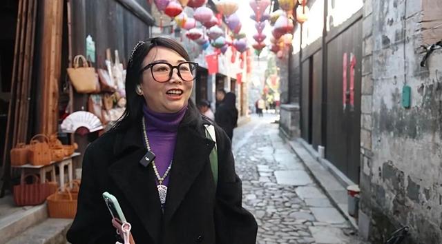 董宇辉邂逅桃花潭，共赴一场穿越千年的诗意之约~