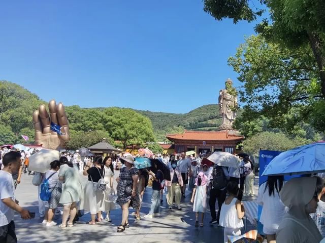 挤爆！今天，大批徐州人涌入无锡……