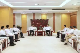 区领导会见三峡上海院领导一行图片