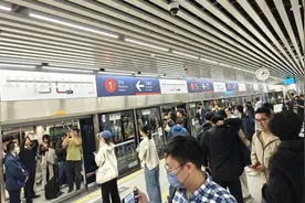 助力澳门融入“一小时生活圈”，澳门轻轨横琴线正式开通图片