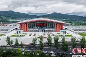 送走最后一列车 88岁通化站正式落幕图片